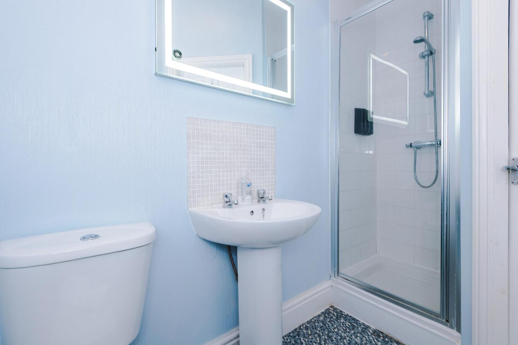 Pebbles Guest House Blackpool Bilik gambar