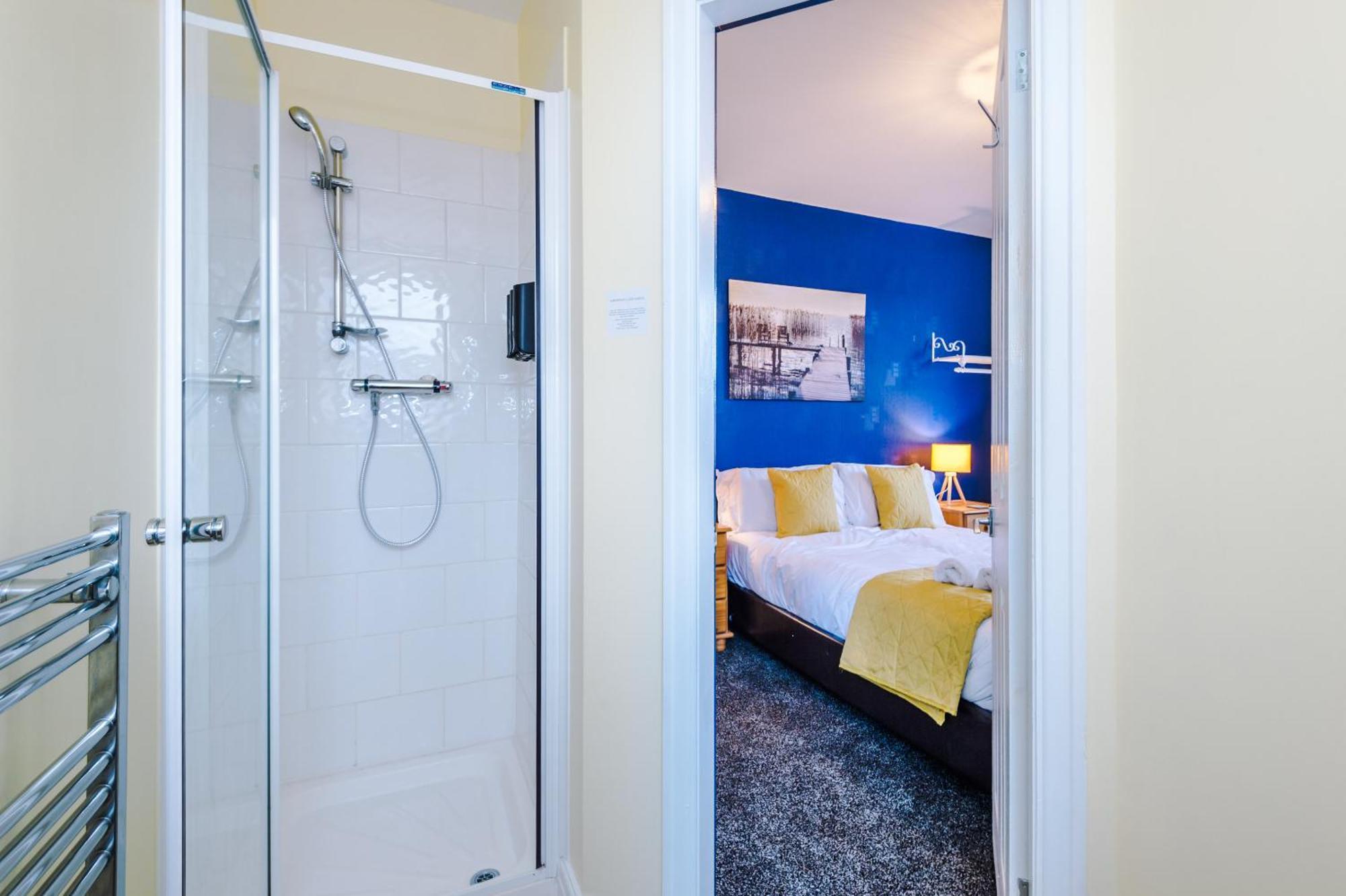 Pebbles Guest House Blackpool Bilik gambar