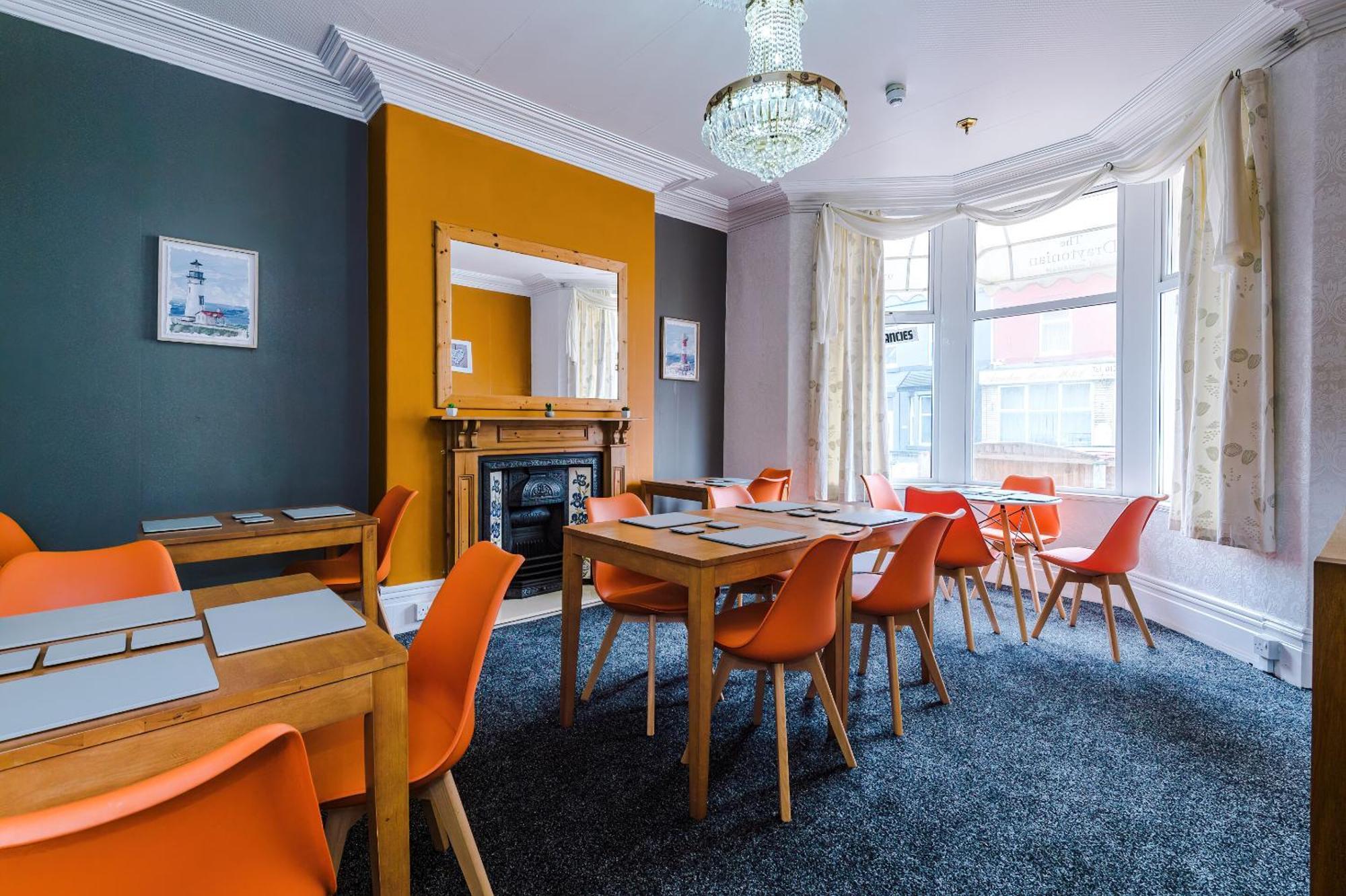 Pebbles Guest House Blackpool Luaran gambar