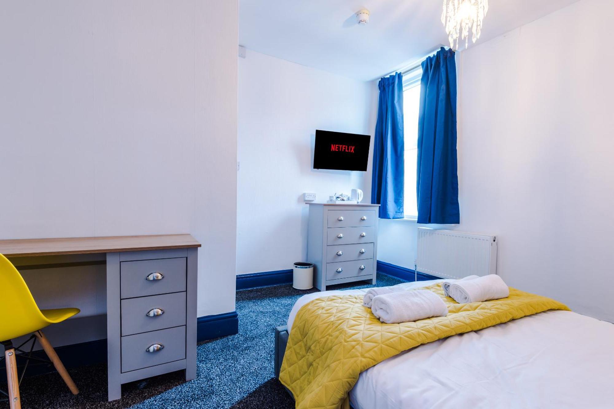 Pebbles Guest House Blackpool Luaran gambar